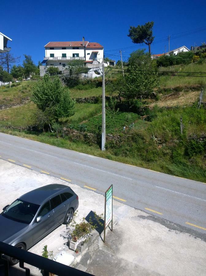 Hotel Monte Estrela Sabugueiro  Exteriér fotografie